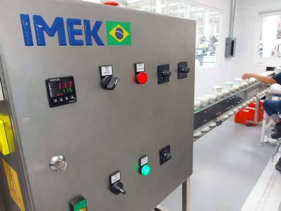 Tunel encolhimento e a versatilidade que redefine o acabamento industrial