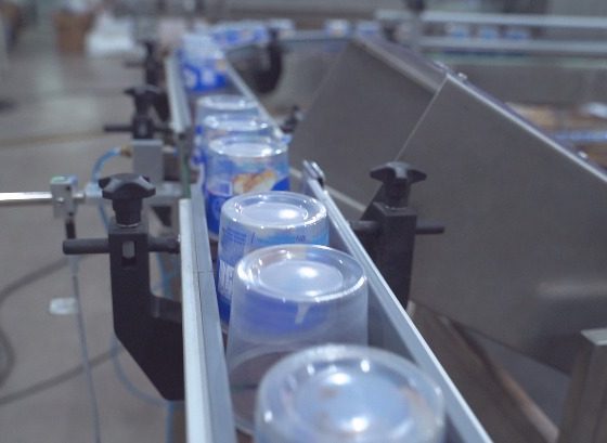 Túneis de encolhimento para sleeves: quando a estética encontra o controle térmico industrial